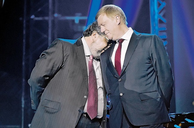 Минц и Чубайс